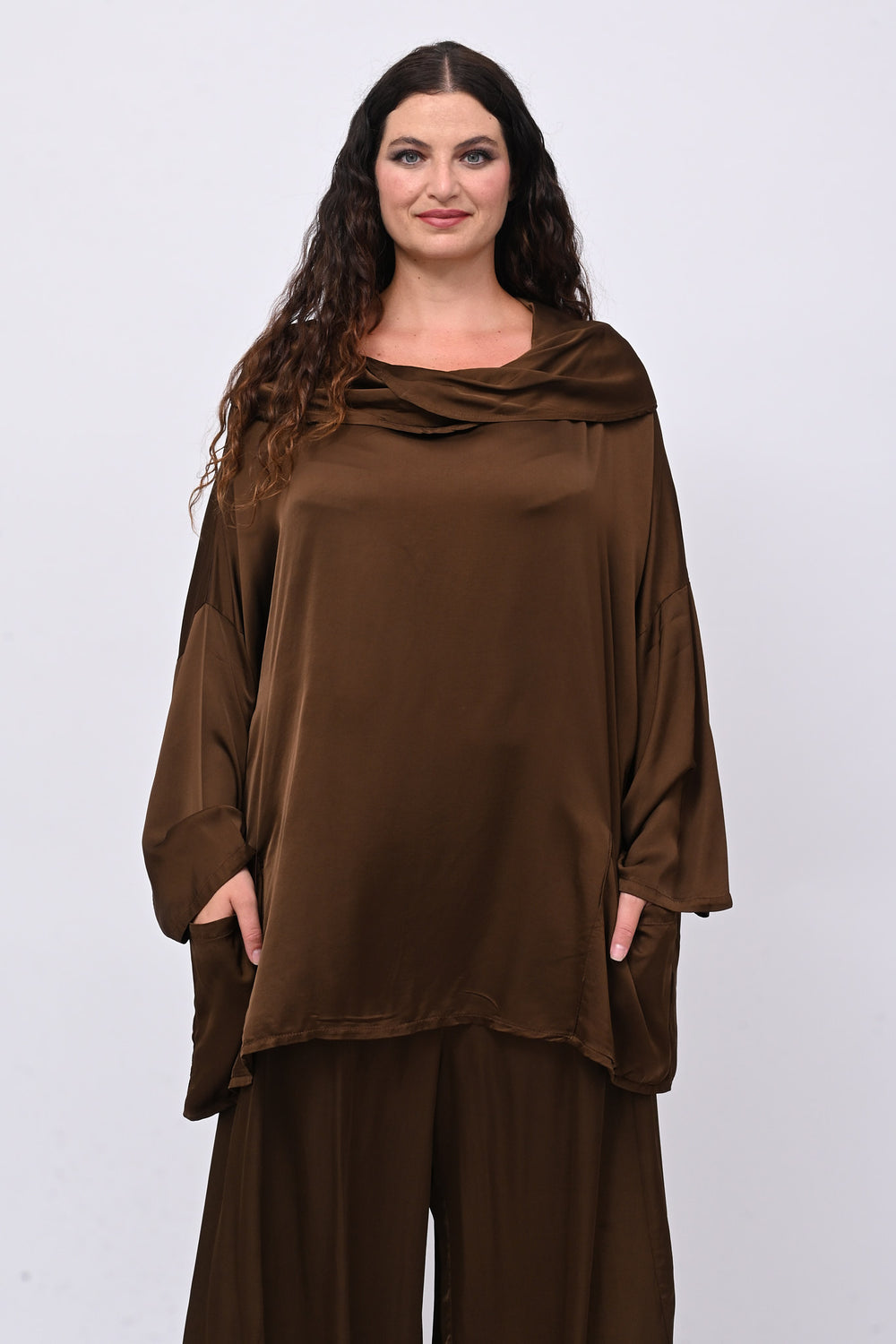 Blusa raso collo intreccio - Bruciato