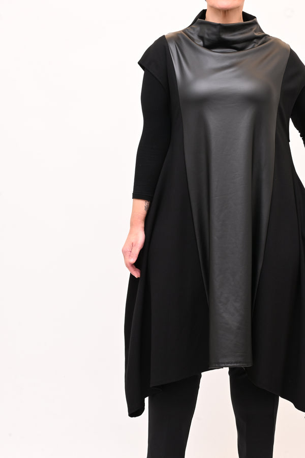 Abito svasato inserti pelle - Nero