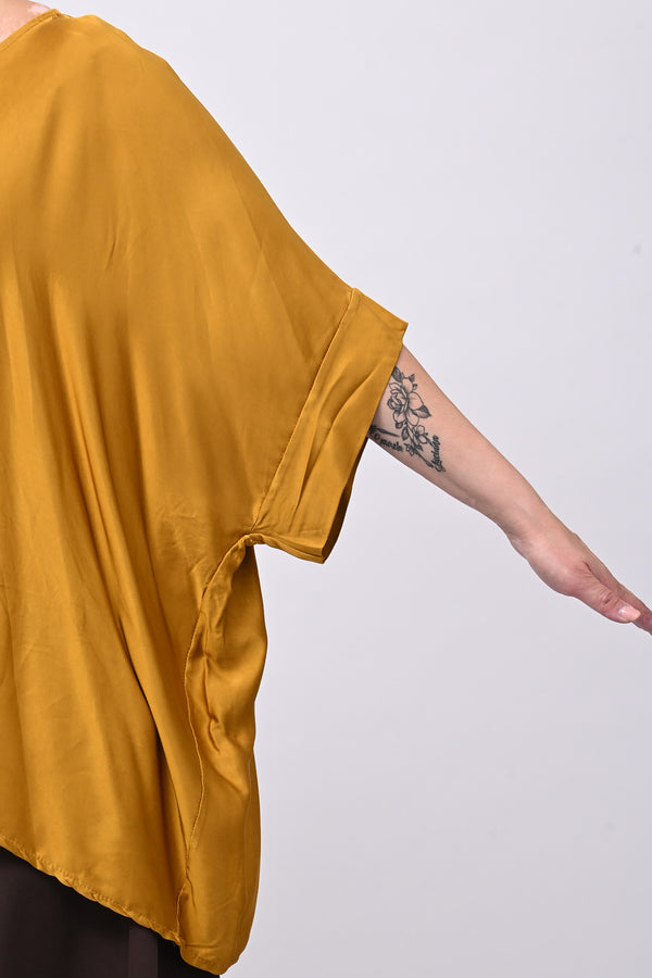 Blusa over raso - Ocra