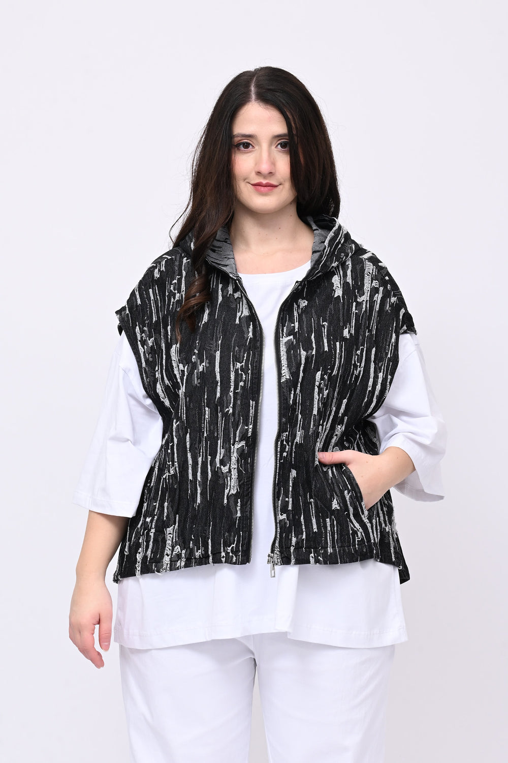 Gilet jeans sfrangiato - Nero