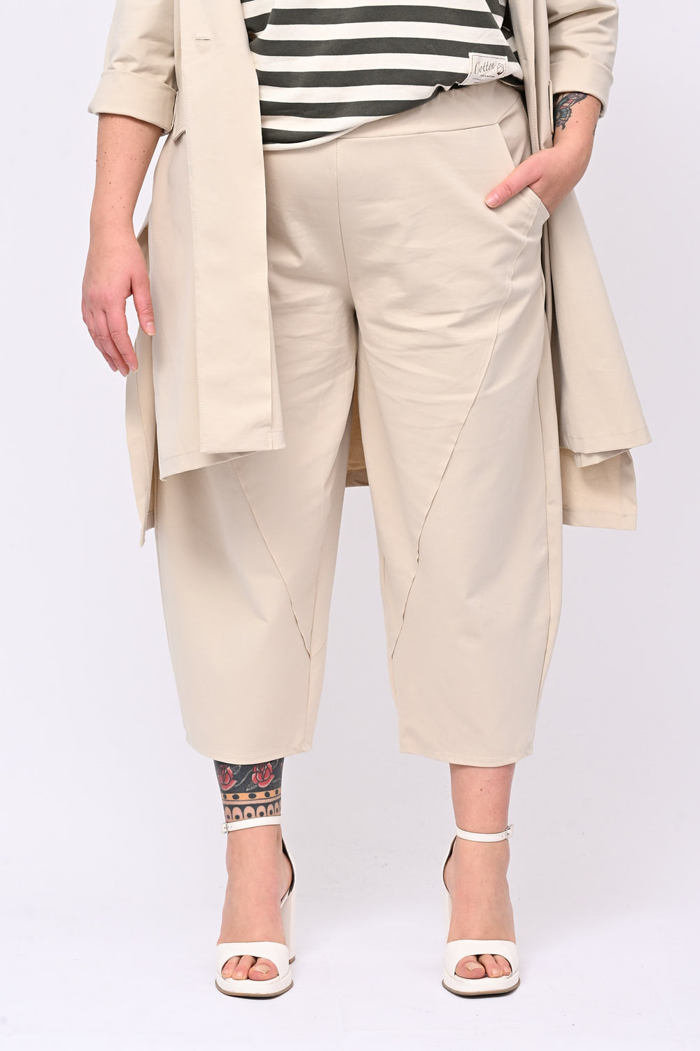 Pantacrop tagli - Beige