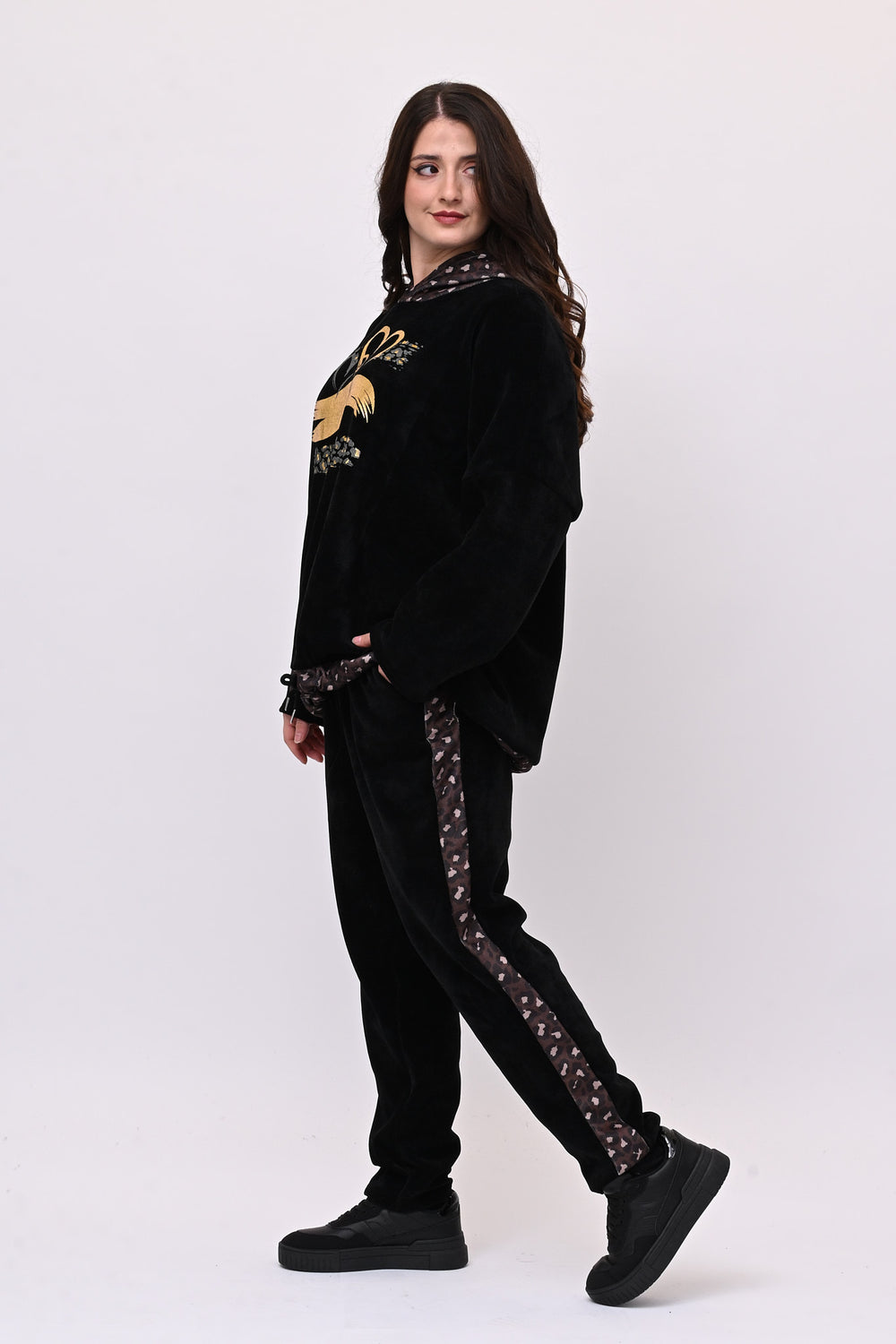 Tuta ciniglia cuore - Nero