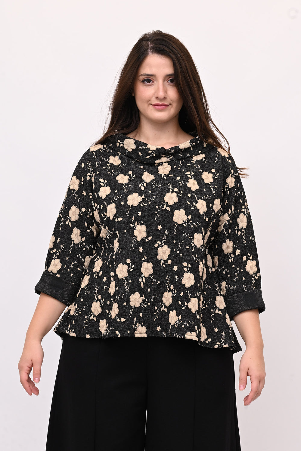 Maglia fiori rilievo - Nero