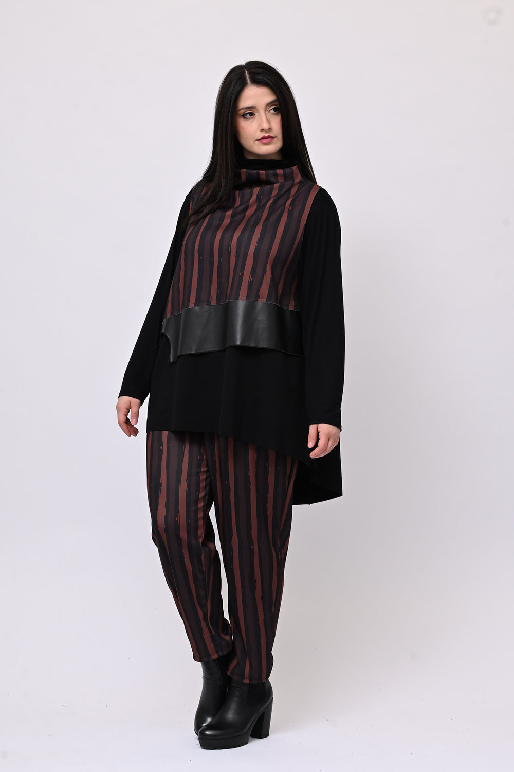 Completo righe ecopelle - Moro