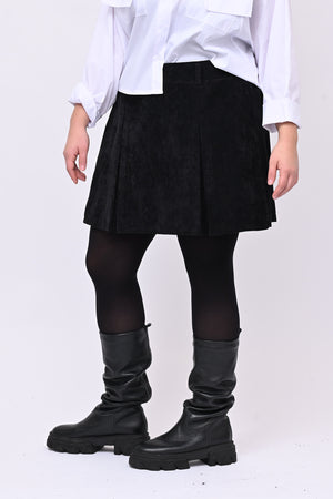 Shorts effetto gonna velluto - Nero