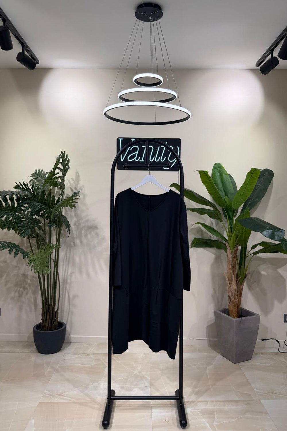 Abito ovetto cuciture - Nero