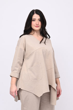 Maglia scollo V tasca - Sabbia