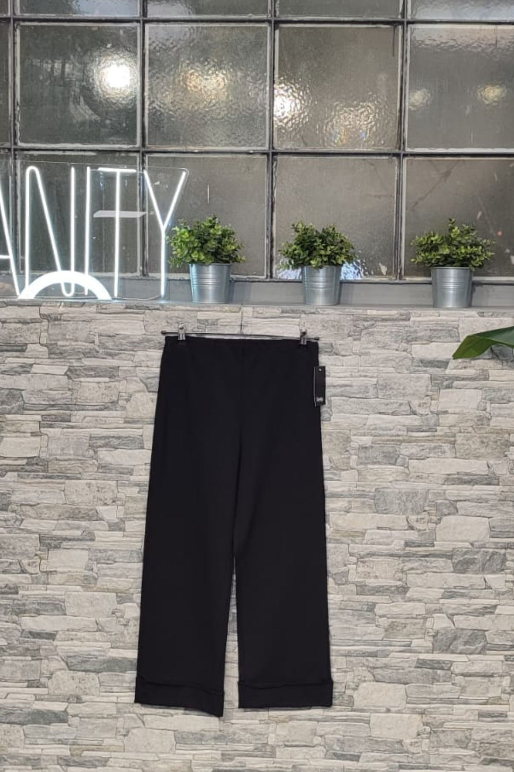 Capri risvolto - Nero