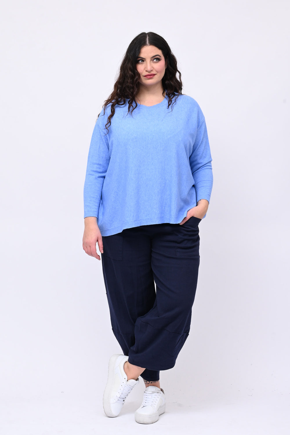 Maglia viscosa over girocollo - Jeans