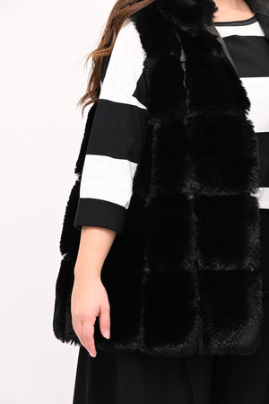 Gilet ecopelliccia cappuccio- Nero
