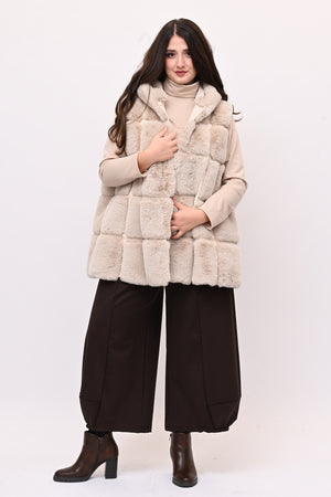 Gilet ecopelliccia cappuccio - Burro