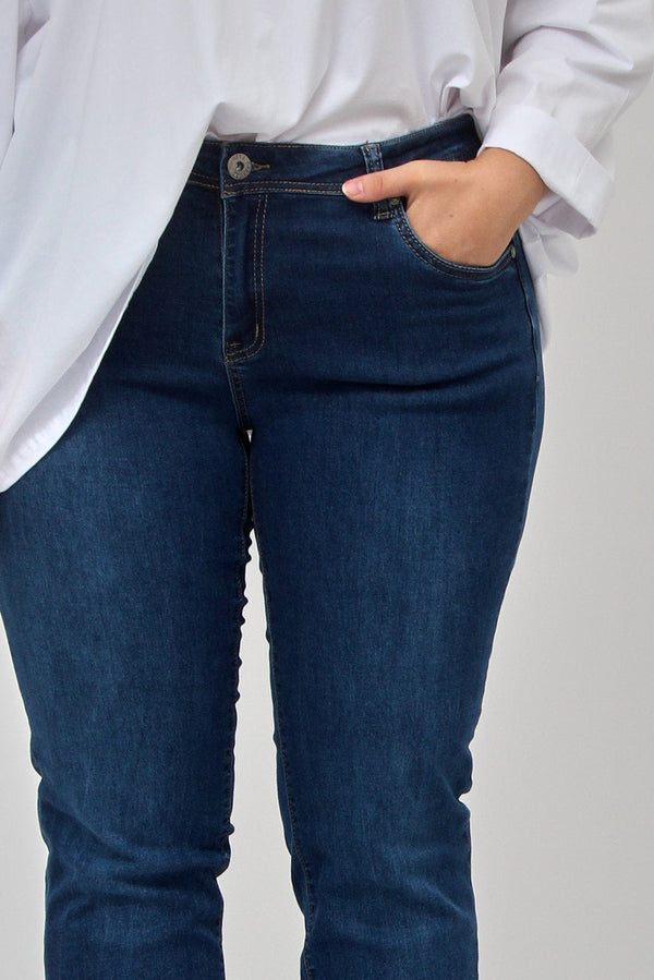 Straight Leg Jeans - Blue