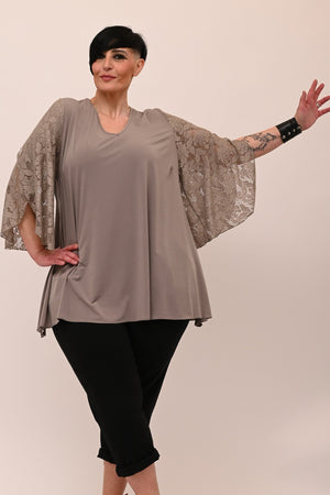 Maglia V manica pizzo petalo - Fango