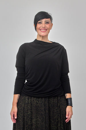 Maglia scollo vulcano - Nero