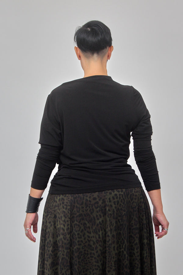 Maglia scollo vulcano - Nero