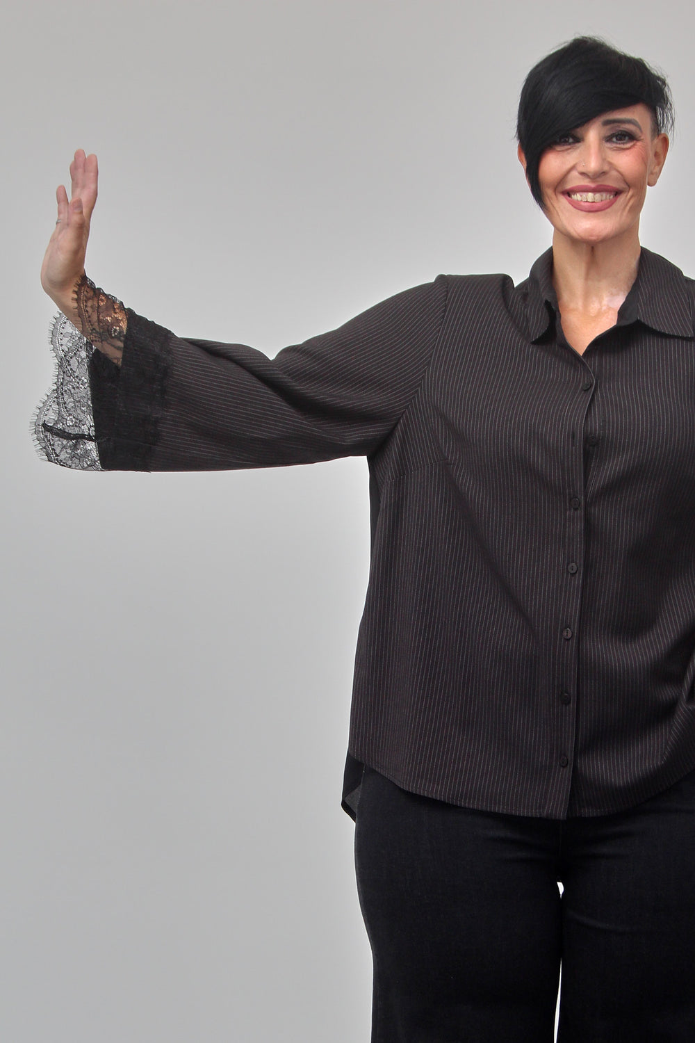 Camicia gessata pizzo - Nero