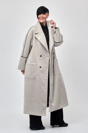 Cappotto doppio petto bordo ecopelle - Gesso