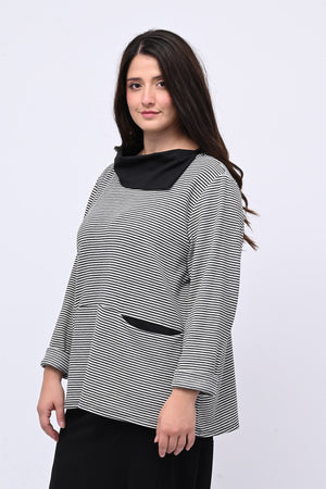 Maglia righe collo tagliato - NERO
