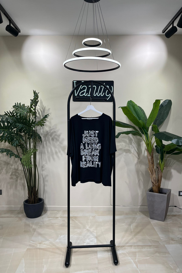 T-shirt scatola JUST NEED - Nero