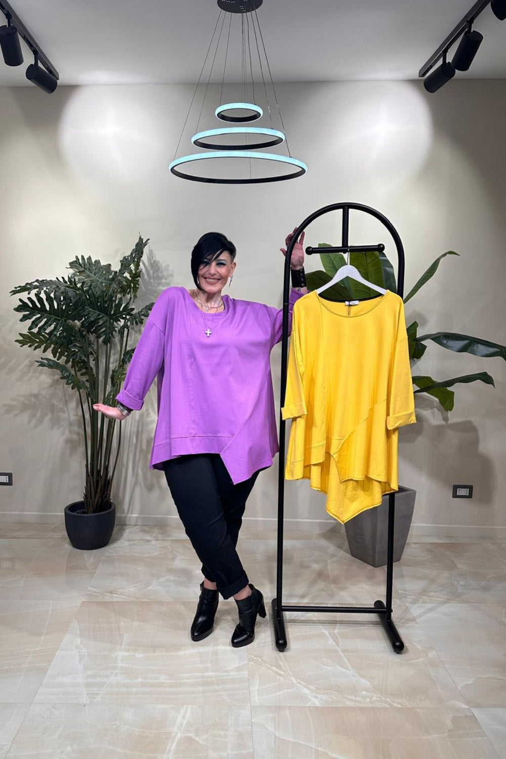 Maxi maglia asimmetrica punta - Giallo