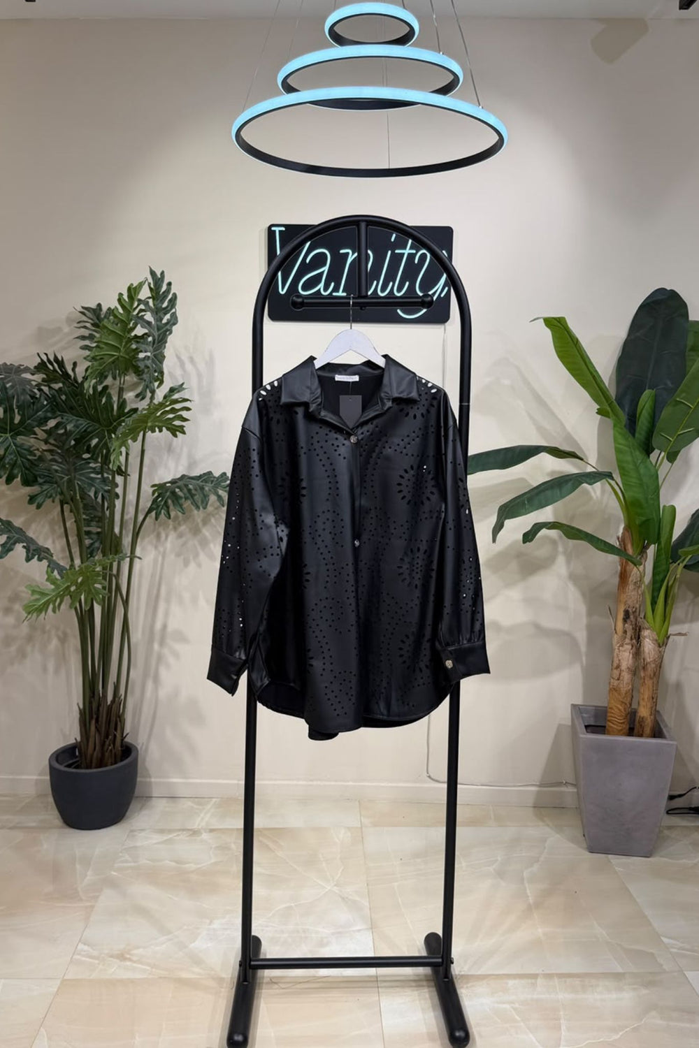 Camicia ecopelle traforata - Nero
