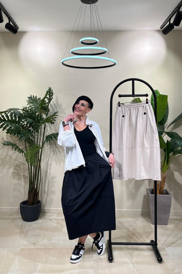 Gonna punto milano bottoni - Nero