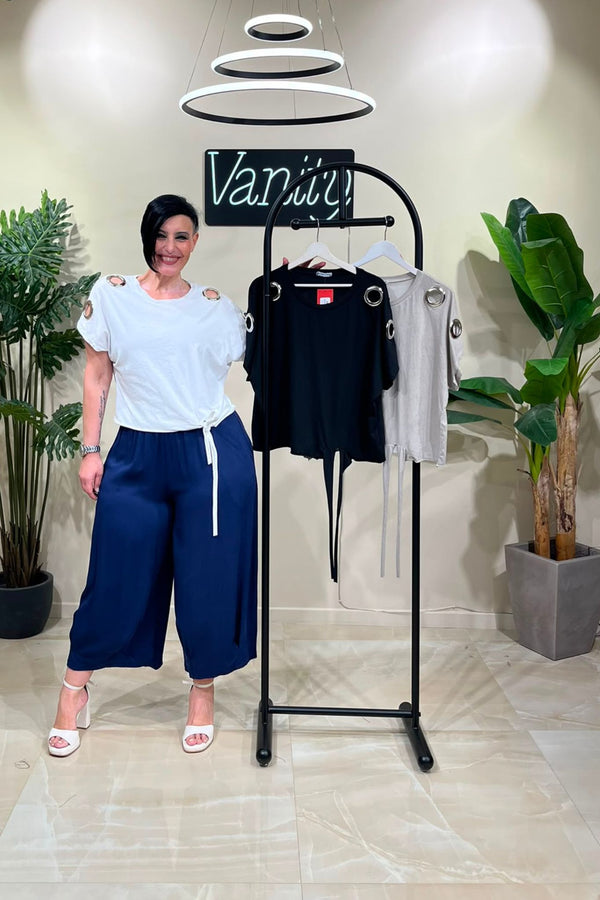 T-shirt crop bulloni - Bianco