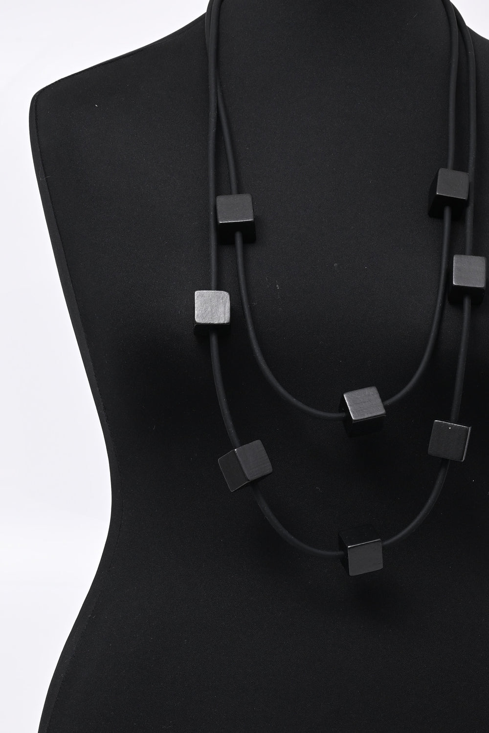 Collana neoprene cubi - Nero