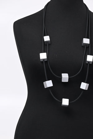 Collana neoprene cubi - Argento