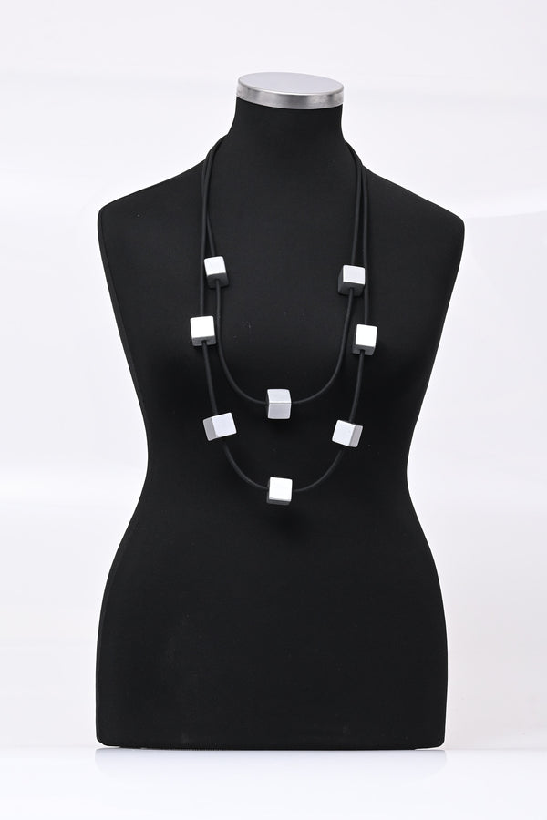 Collana neoprene cubi - Argento