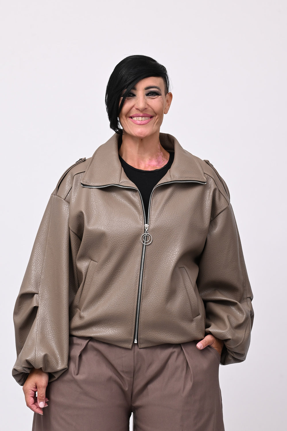 Bomber ecopelle martellata - Greige