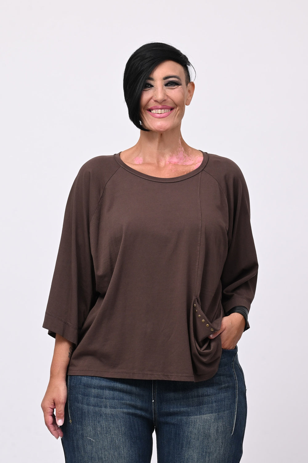 T-shirt tasca e bulloni - Moro