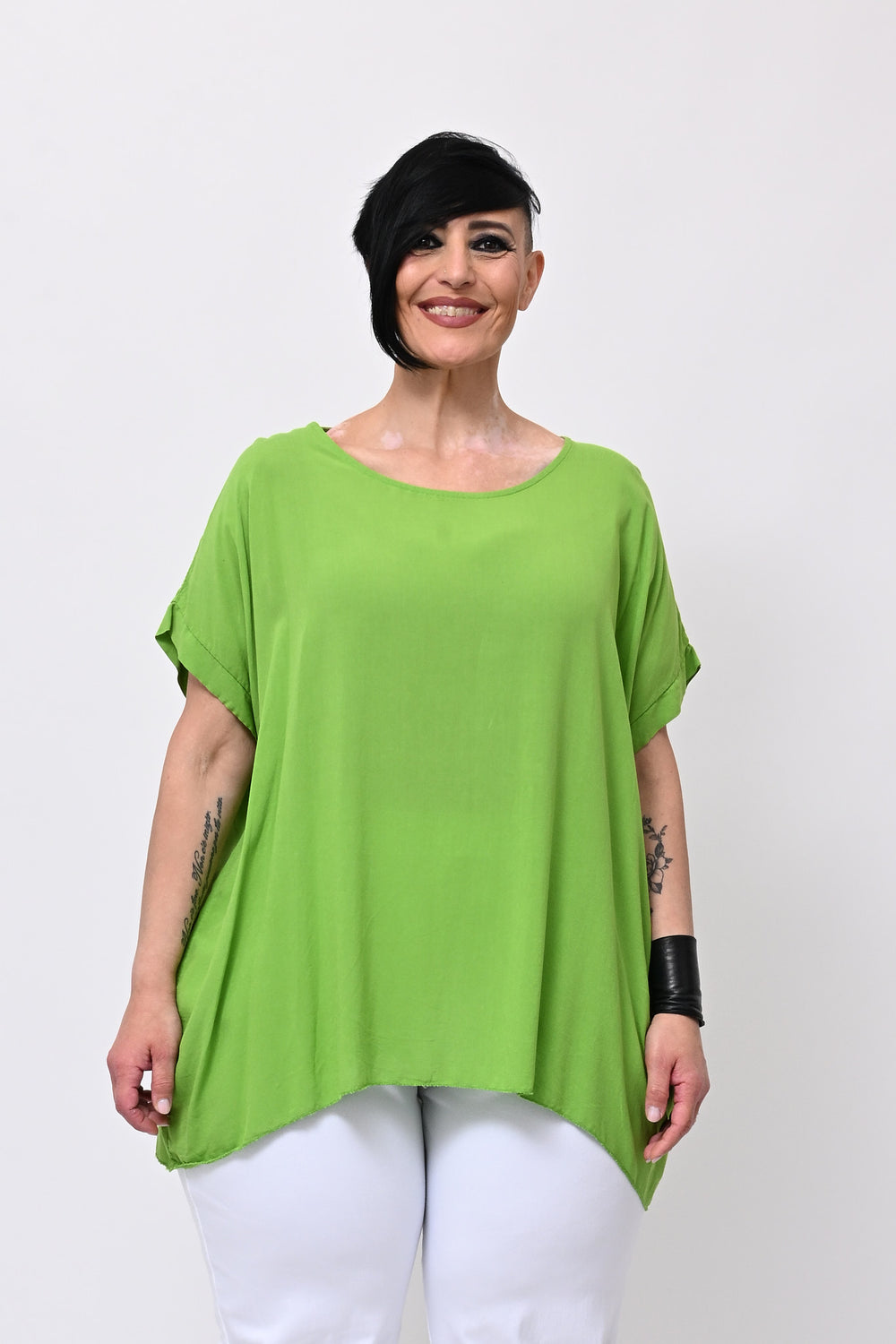 Blusa over viscosa - Verde acido