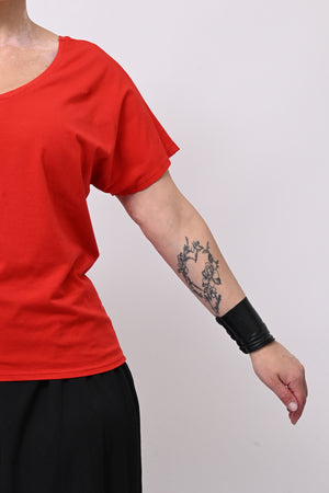 T-shirt doppia V - Rosso