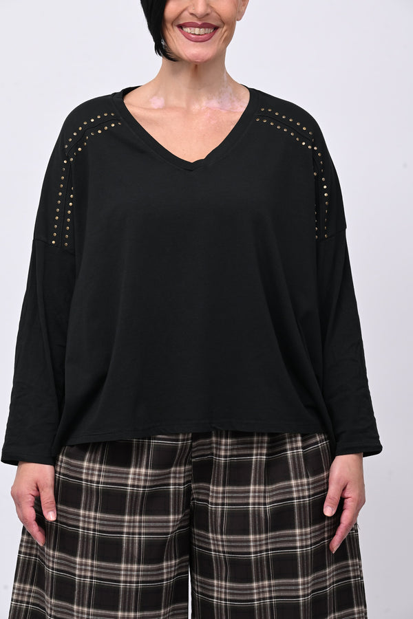 Maglia scollo V borchie - Nero