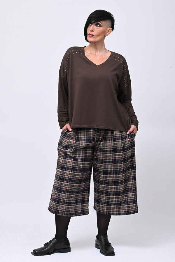 Maglia scollo V borchie - Moro