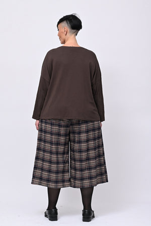 Maglia scollo V borchie - Moro