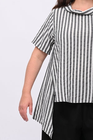 Blusa gessata effetto lino - Nero