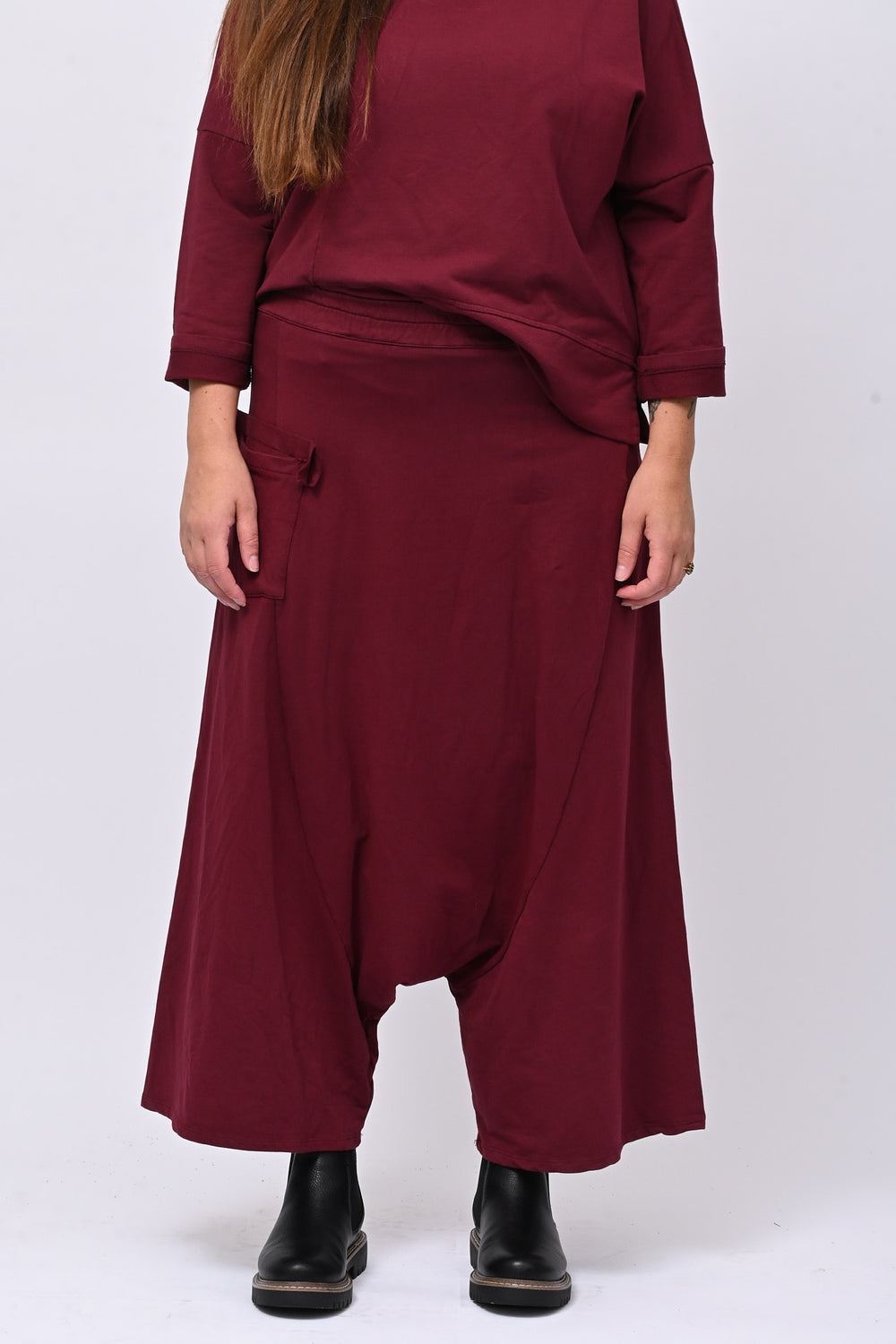 Pantalone garzato cavallo basso - Vino