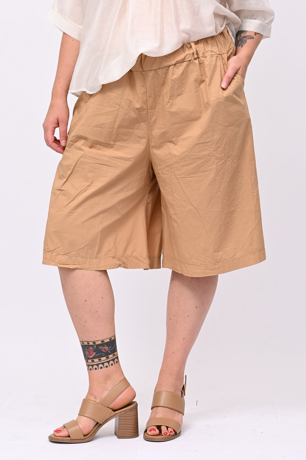 Gonna pantalone bermuda - Biscotto