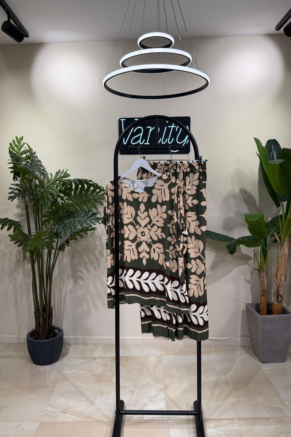 Completo viscosa maxi fiore - Militare