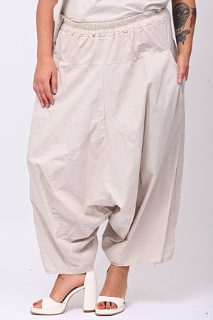 Pantalone cavallo basso popeline - Gesso