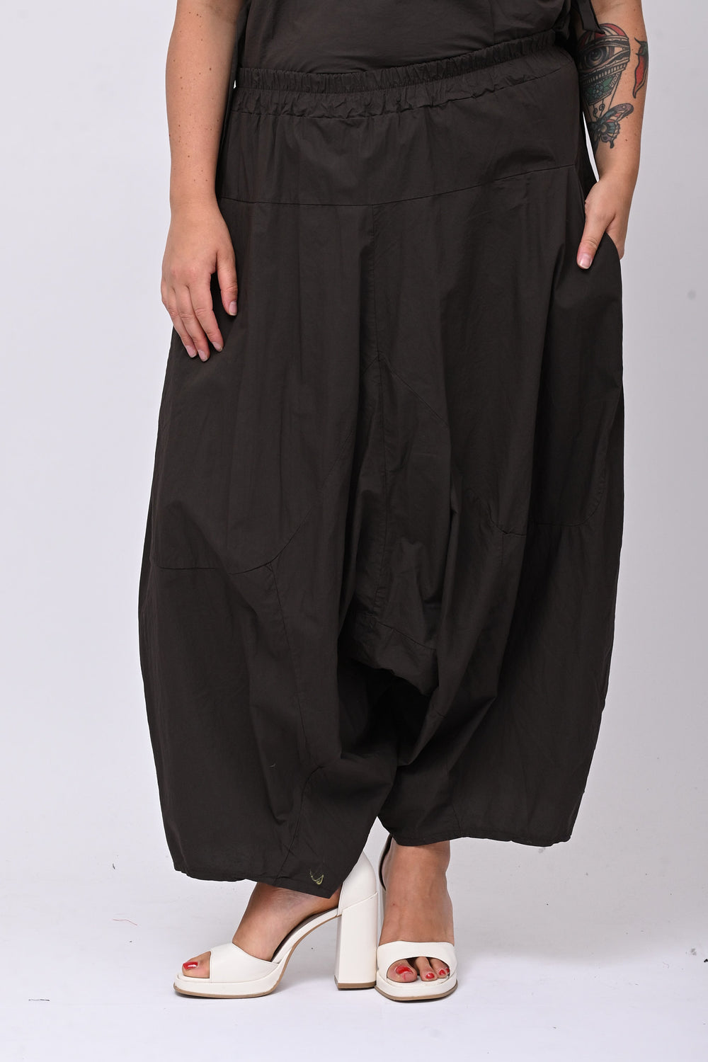 Pantalone cavallo basso popeline - Moro