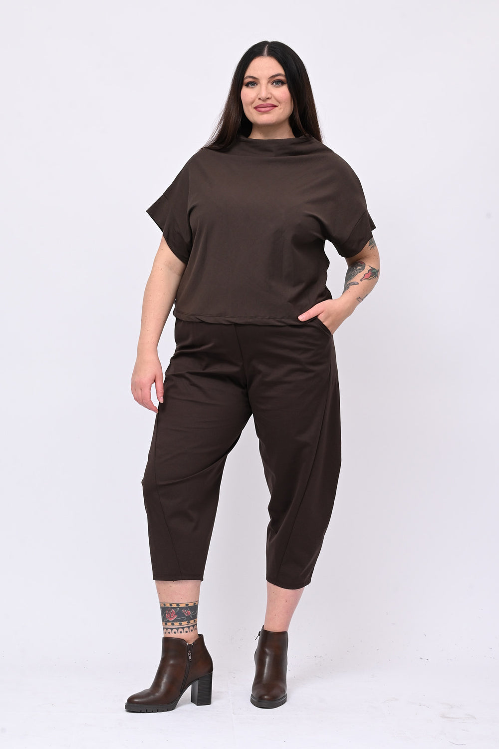 Maglia scollo cratere - Moro