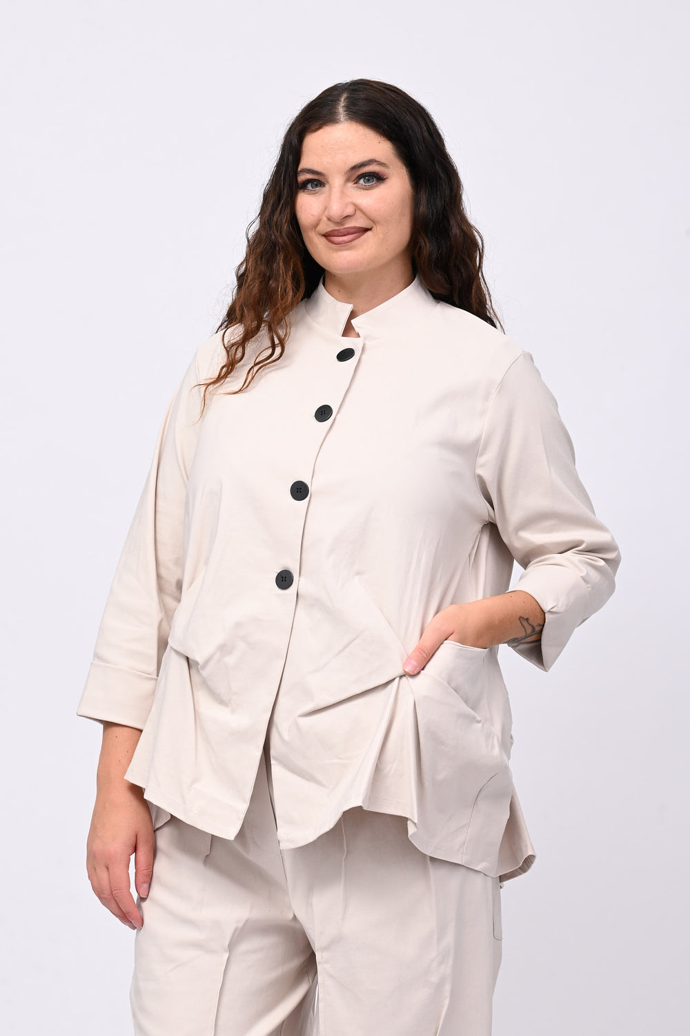 Giacca coreana arricciata - Gesso