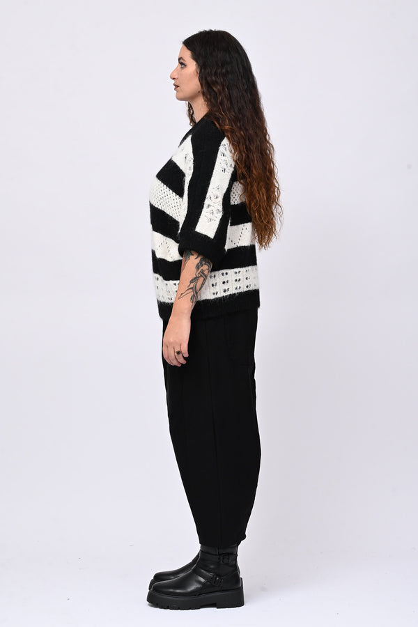 Pull righe traforato - Nero