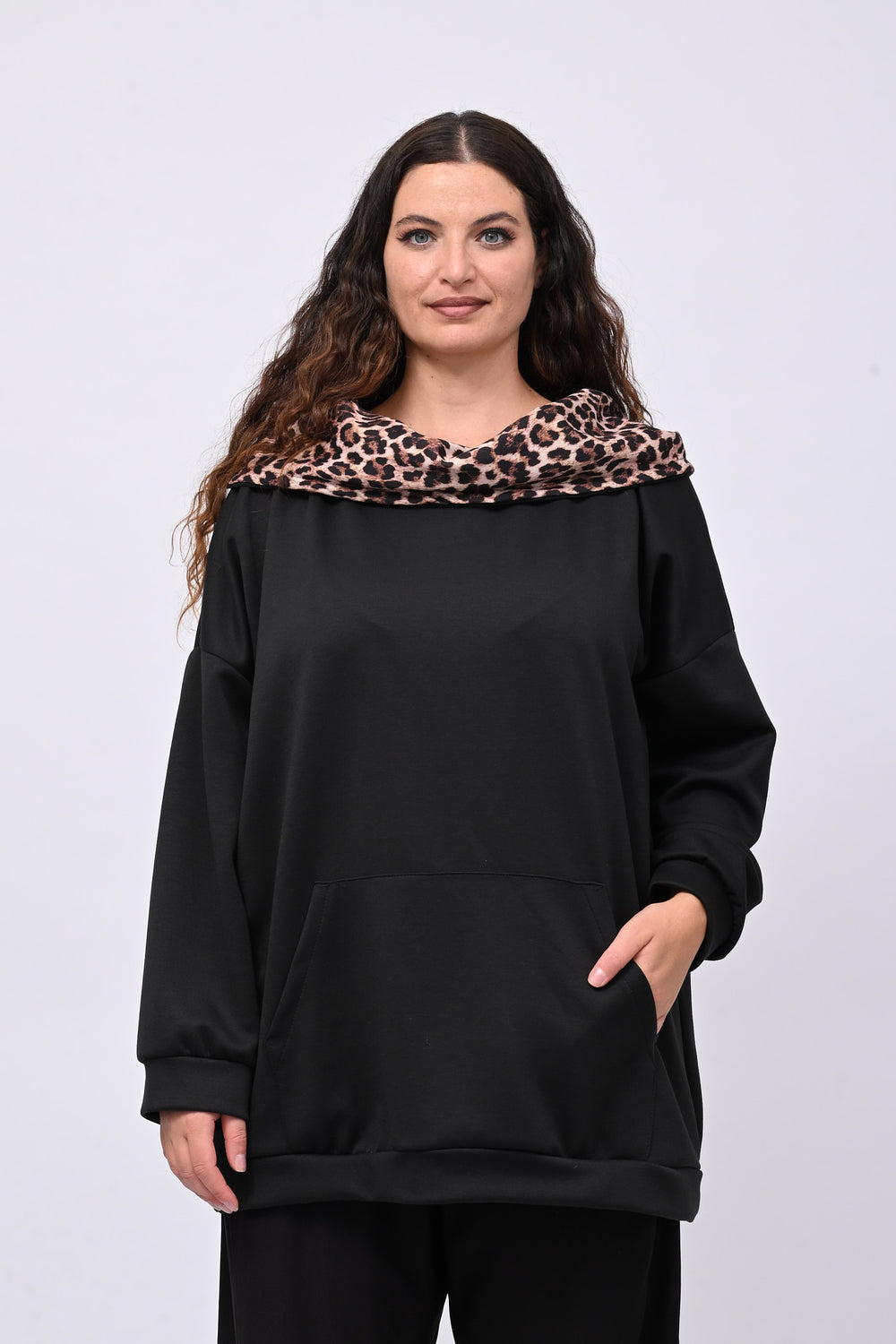 Felpa collone animalier - Nero