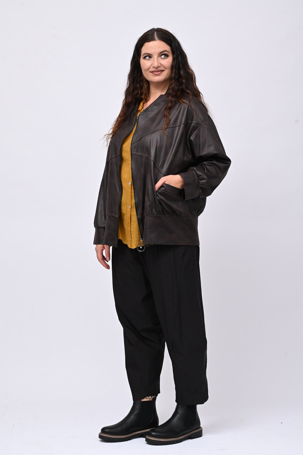 Bomber ecopelle martellata - Moro