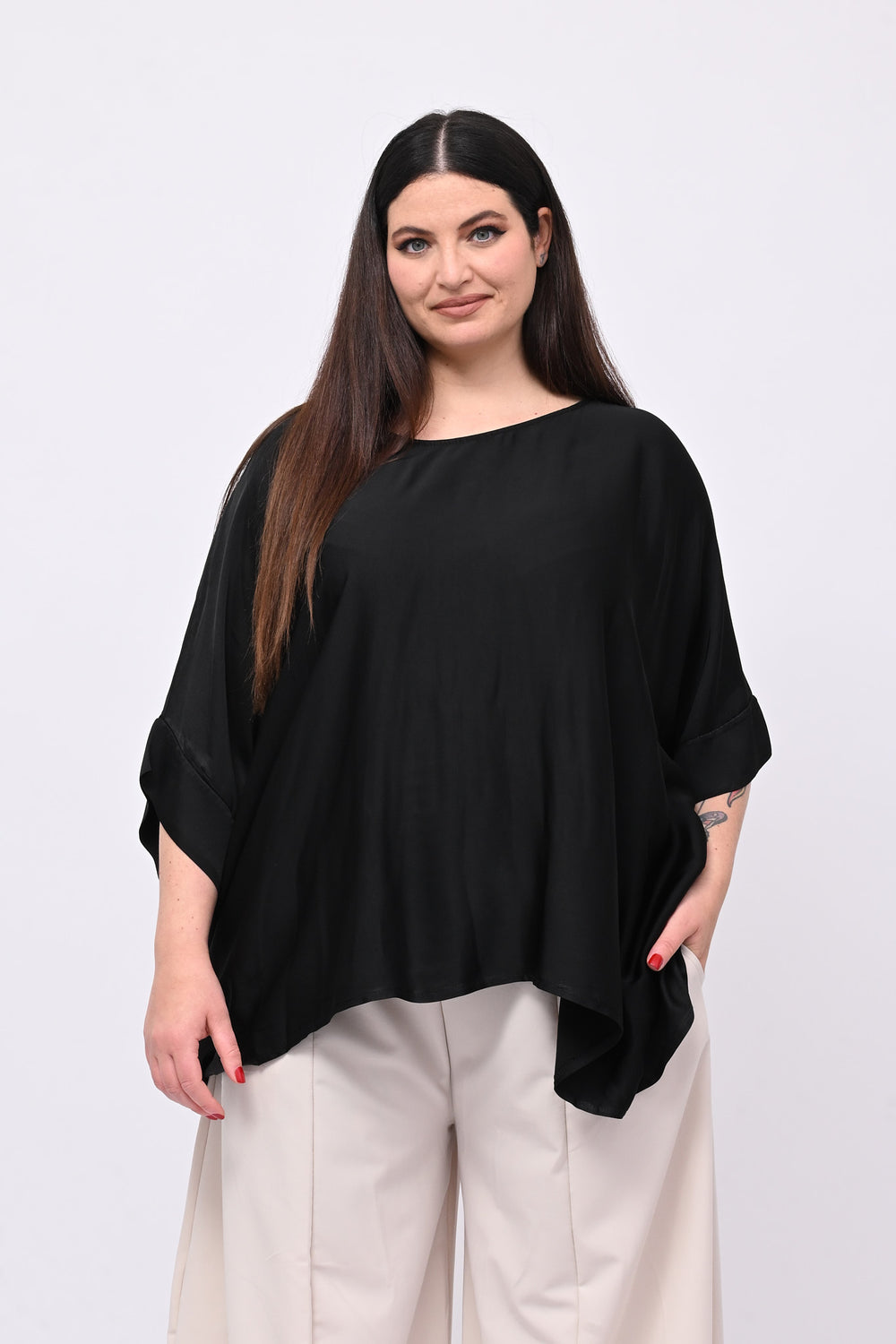Blusa over raso - Nero