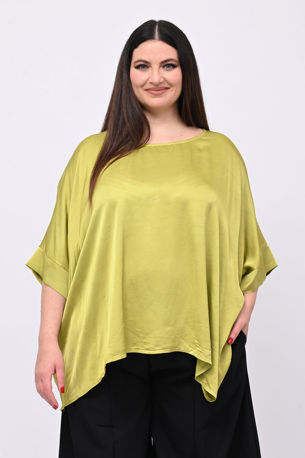 Blusa over raso - Verde oliva